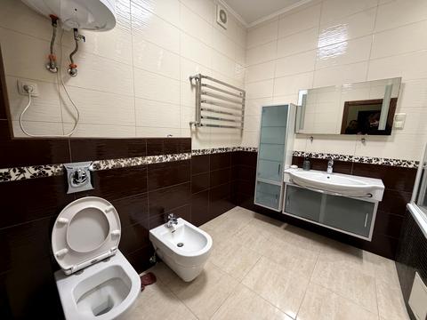 квартира по адресу Черновола просп. (700-летия Львова), 67в