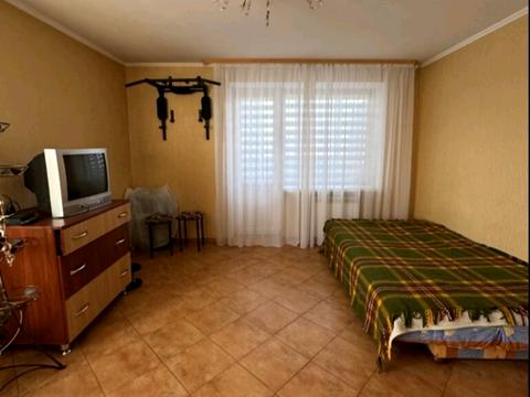 квартира за адресою Миколи Зерова вул. (Пархоменка), 5