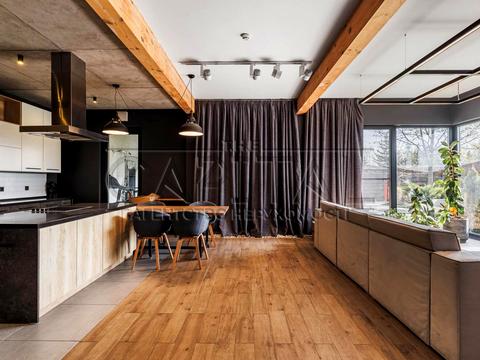 будинок за адресою Лютнева вул., 58