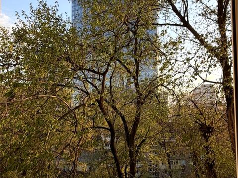 квартира за адресою Кропивницького вул., 18