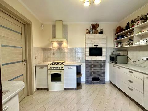 будинок за адресою Садова