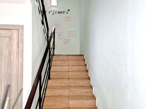 коммерческая по адресу Деволановский спуск, 12