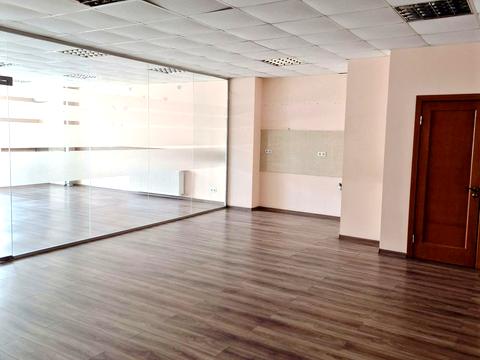 коммерческая по адресу Деволановский спуск, 12