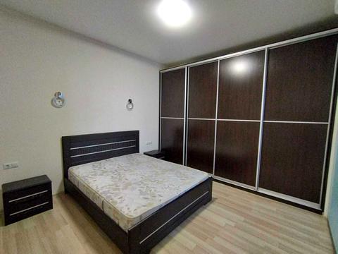 квартира за адресою Дарницький бульв., 8-Б