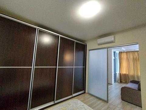 квартира за адресою Дарницький бульв., 8-Б