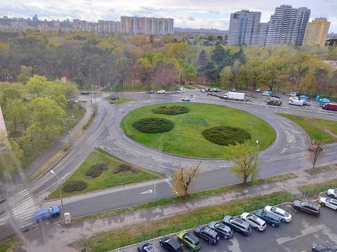 квартира за адресою Дарницький бульв., 8-Б