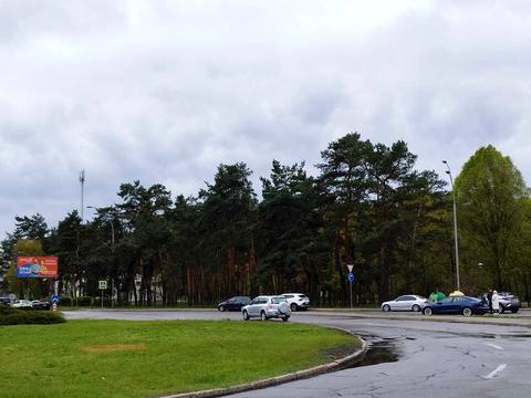 квартира за адресою Дарницький бульв., 8-Б