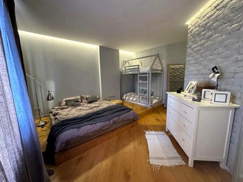 квартира за адресою Дегтярівська вул., 25а к1