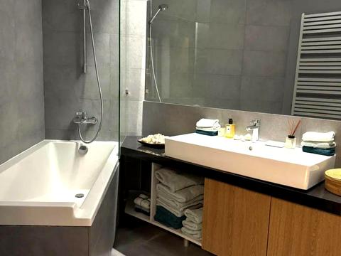 квартира за адресою Дегтярівська вул., 25а к1