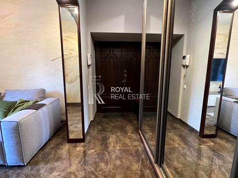 квартира за адресою Круглоуніверситетська вул., 13