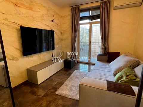 квартира за адресою Круглоуніверситетська вул., 13