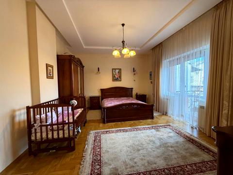 дом по адресу Машинистов ул., 20