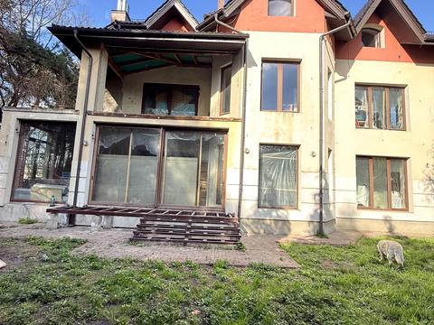 дом по адресу Соловьиная ул.