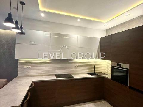 квартира за адресою Авіаконструктора Антонова вул., 2-Б