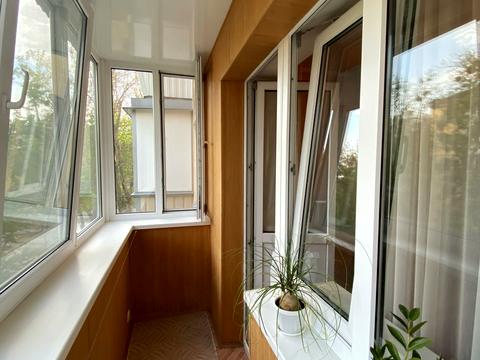 квартира за адресою Салютна вул., 6