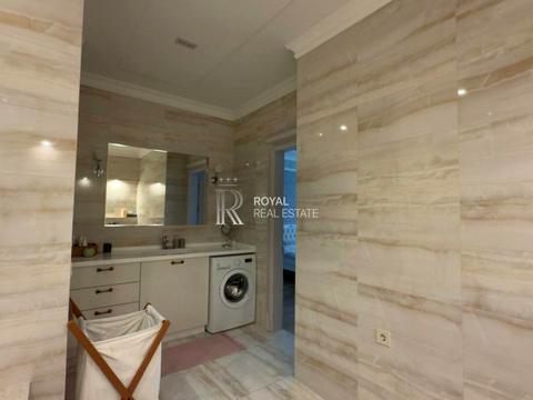 квартира по адресу Андрея Верхогляда ул. (Михайла Драгомирова), 2-А