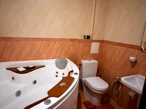 квартира за адресою Золотоустівська вул., 24