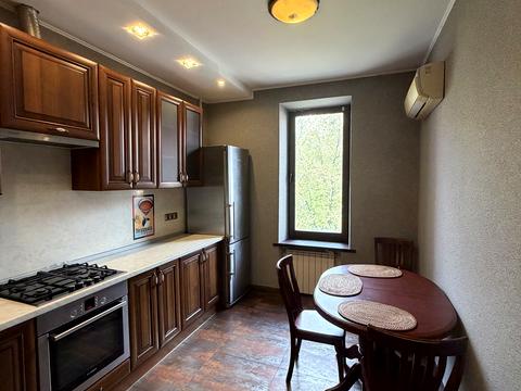 квартира за адресою Золотоустівська вул., 24