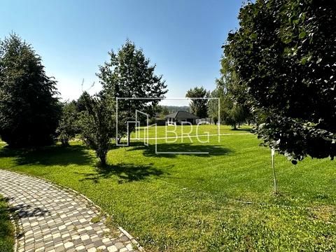 будинок за адресою Лугова вул.