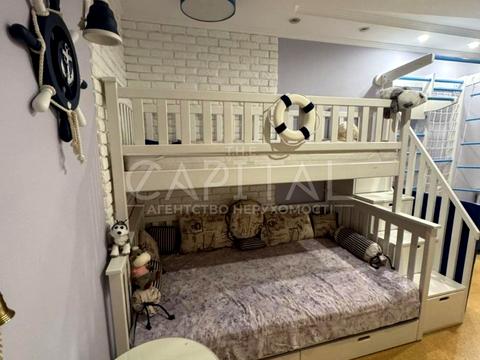 квартира за адресою В'ячеслава Чорновола вул., 2