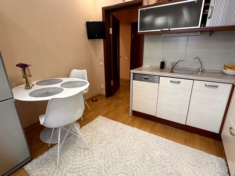 квартира за адресою Степана Бандери пров., 13