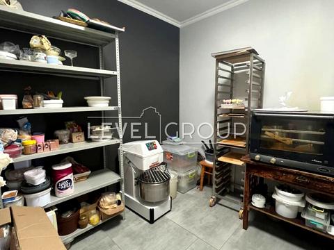 комерційна за адресою Софії Русової вул., 7-Г