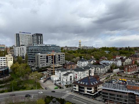 квартира за адресою Старонаводницька вул., 8