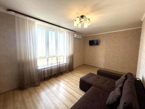 квартира по адресу Академика Глушкова просп., 9-Г