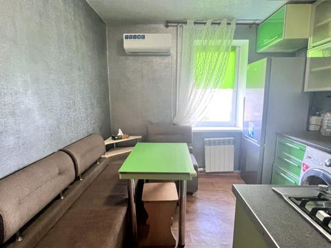 квартира за адресою Кропивницького вул., 12 к2