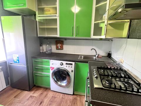 квартира за адресою Кропивницького вул., 12 к2