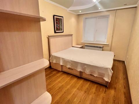 квартира за адресою Кропивницького вул., 12 к2