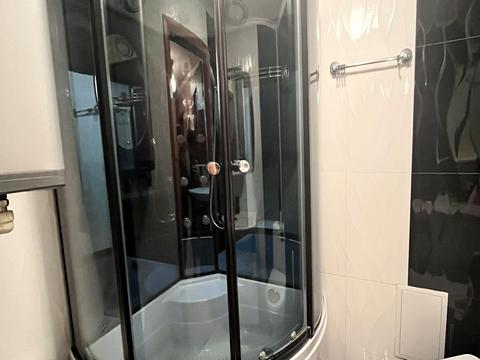квартира за адресою Кропивницького вул., 12 к2