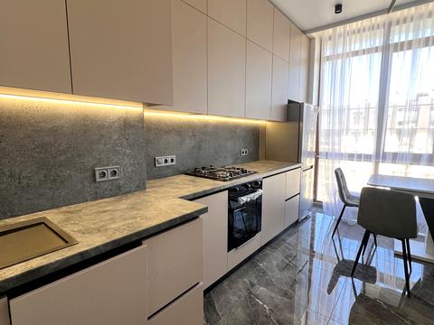 квартира за адресою Дача Ковалевського вул., 121 к1