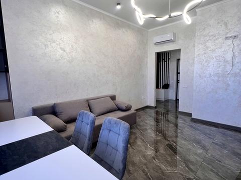 квартира за адресою Дача Ковалевського вул., 121 к1