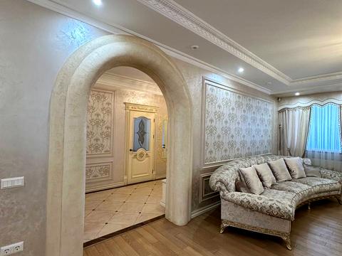 будинок за адресою Івасюка, 6