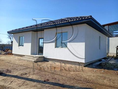 дом по адресу Щаслива вулиця