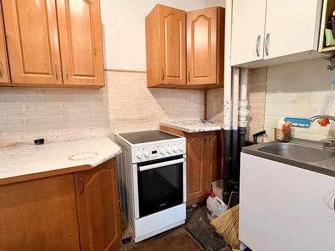 комната по адресу Дмитрия Луценко ул. (Крейсера 'Аврора'), 15