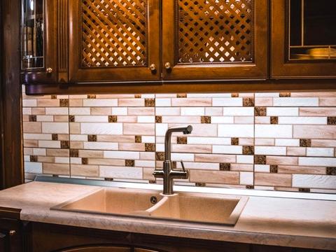 комерційна за адресою С.Бендери, 7