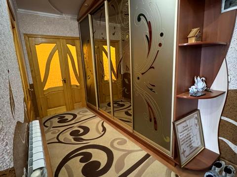 квартира за адресою Євгена Коновальця вул., 4-Б