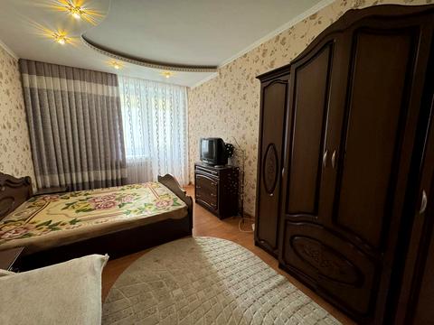 квартира за адресою Євгена Коновальця вул., 4-Б