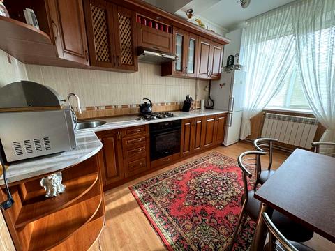 квартира за адресою Євгена Коновальця вул., 4-Б