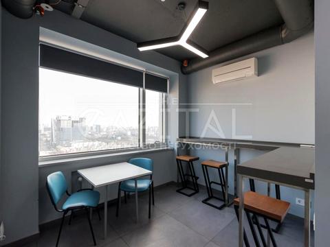 комерційна за адресою Берестейське шосе (Брест-Литовське), 26