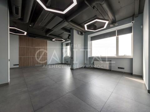 комерційна за адресою Берестейське шосе (Брест-Литовське), 26