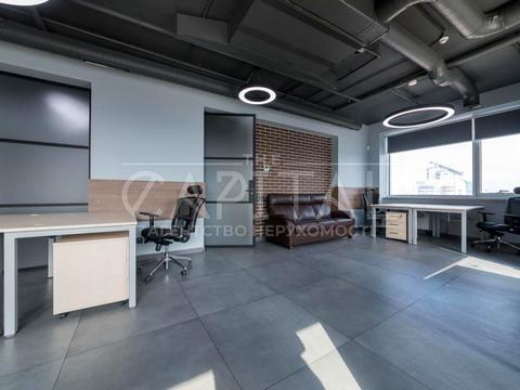 комерційна за адресою Берестейське шосе (Брест-Литовське), 26