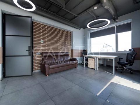 комерційна за адресою Берестейське шосе (Брест-Литовське), 26