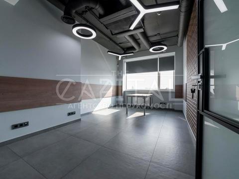 комерційна за адресою Берестейське шосе (Брест-Литовське), 26