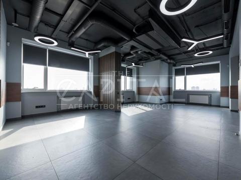 комерційна за адресою Берестейське шосе (Брест-Литовське), 26