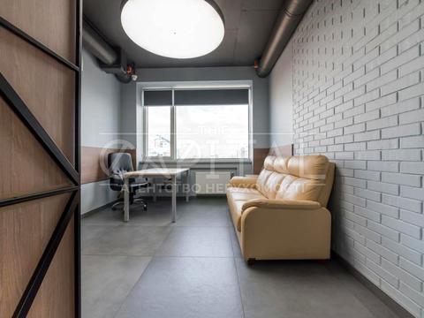 комерційна за адресою Берестейське шосе (Брест-Литовське), 26