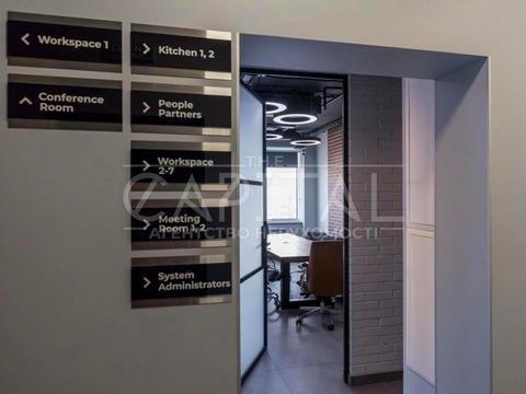 комерційна за адресою Берестейське шосе (Брест-Литовське), 26