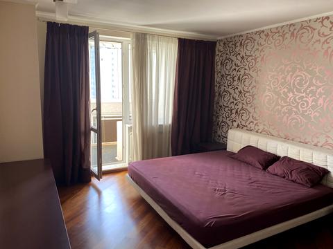 квартира за адресою Голосіївський просп. (40-річчя Жовтня), 68